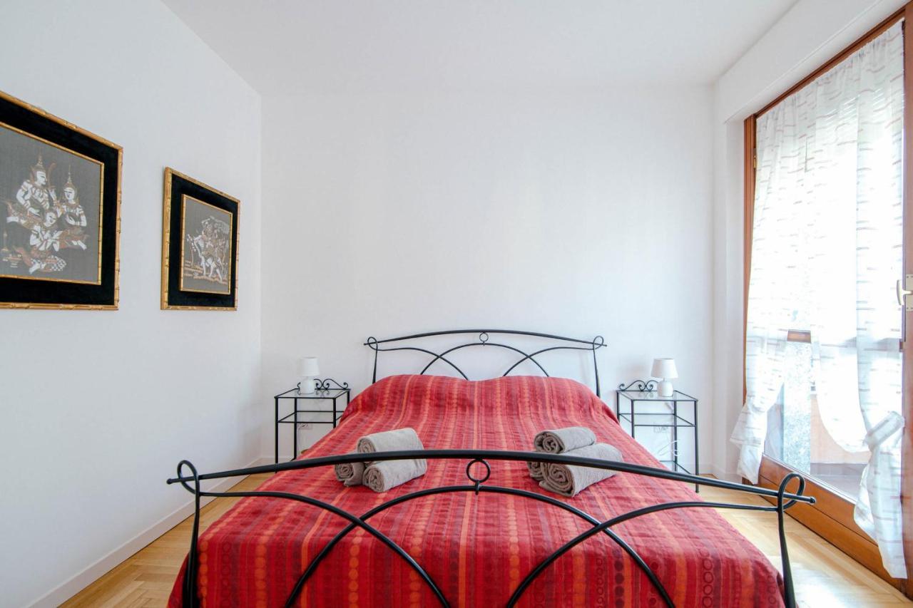 Appartamento Dodo Red - The House Of Travelers Côme Esterno foto