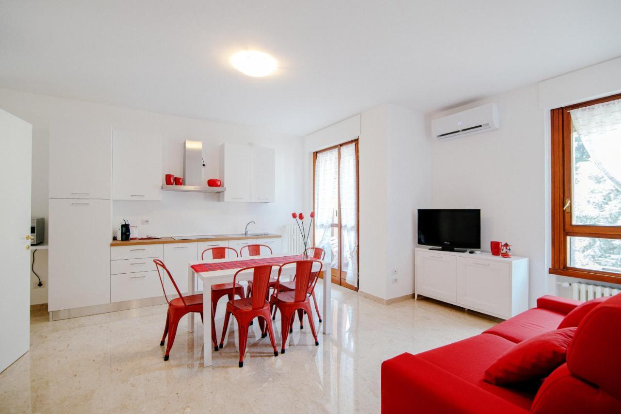 Appartamento Dodo Red - The House Of Travelers Côme Esterno foto