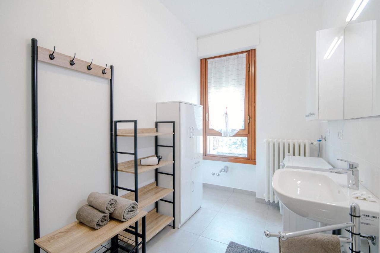 Appartamento Dodo Red - The House Of Travelers Côme Esterno foto